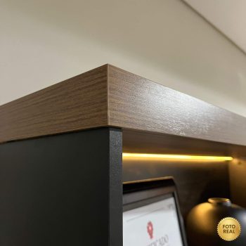 Estante Tamburato com LED Foto Real (9)